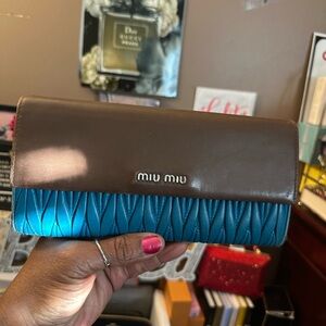 Preloved Miu Miu Matelassé Bicolore Flap Wallet